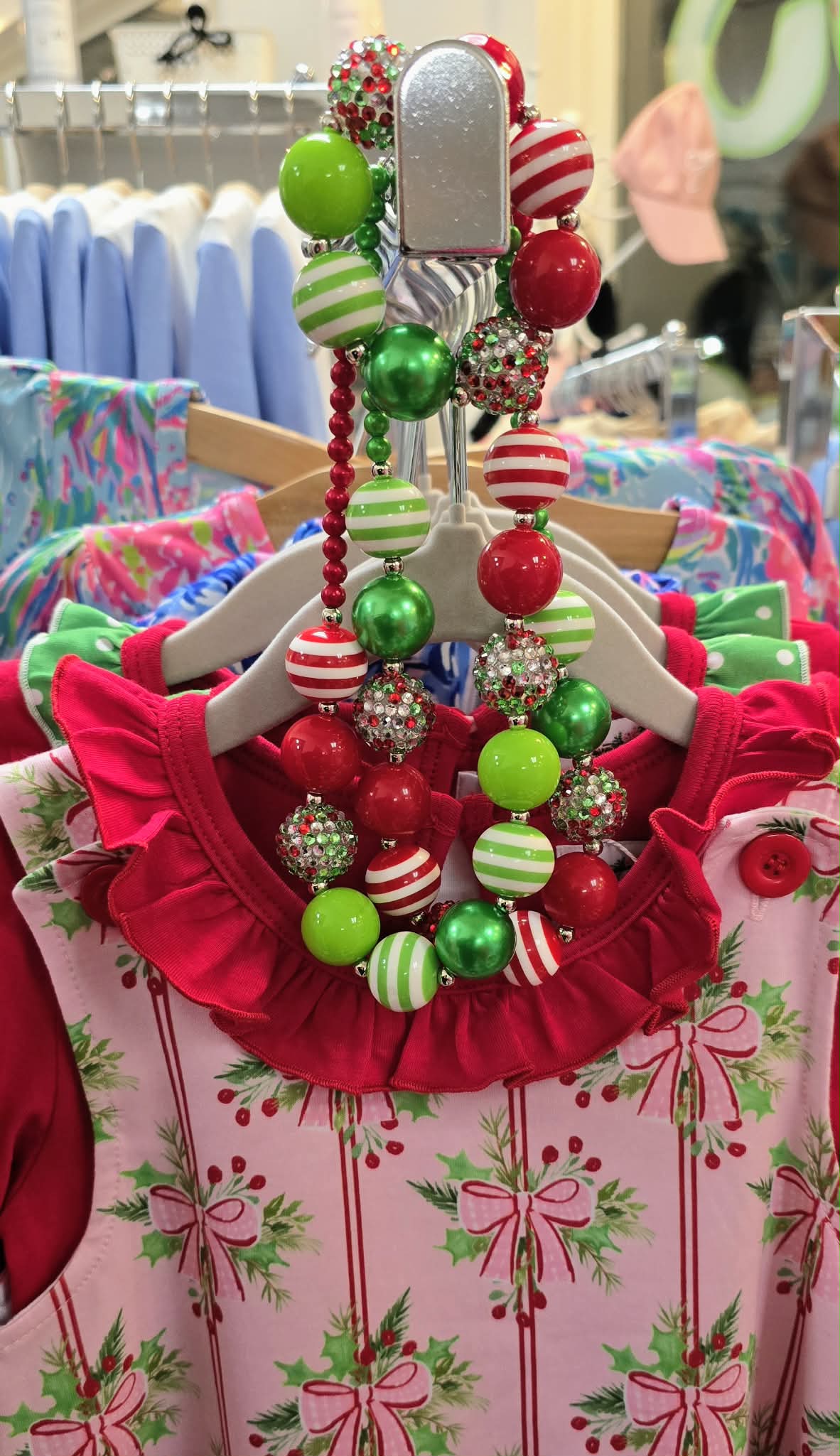 Seasonal décor display