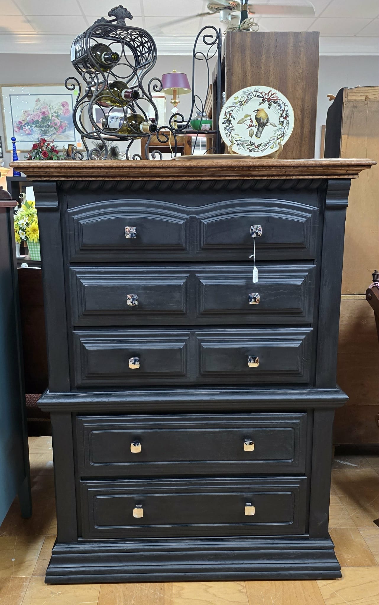 Black Chest of Drawers